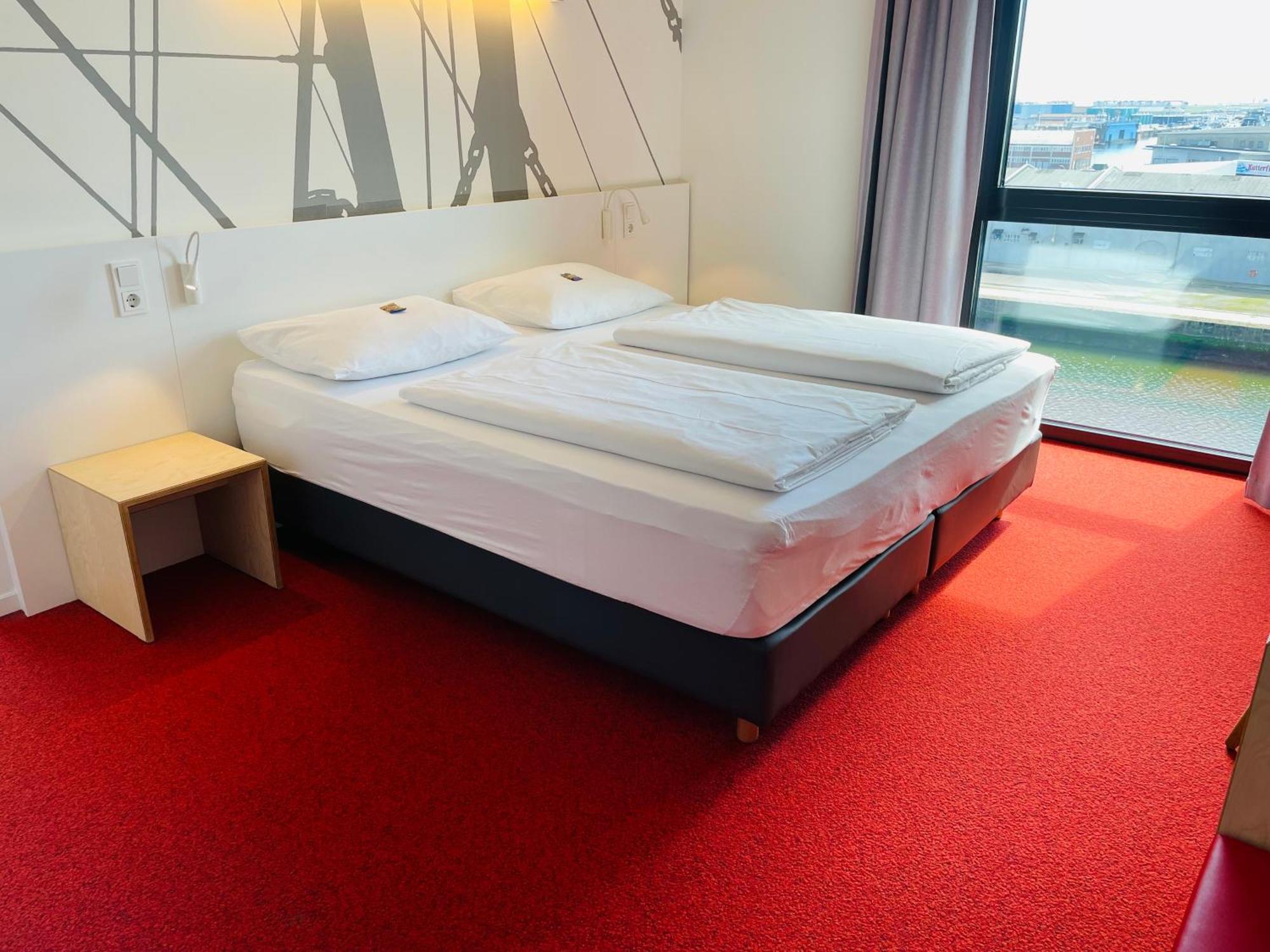 Suite Harbour View